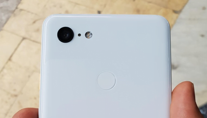 Google Pixel 3 XL Surfaces Online; Months Ahead Of Its Launch