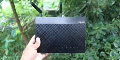 ASUS RT-N18U Router
