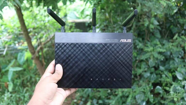 ASUS RT-N18U Router Review: An Elegant Piece Of Hardware!