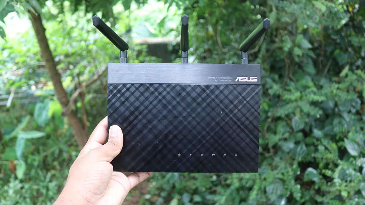 ASUS RT-N18U Router