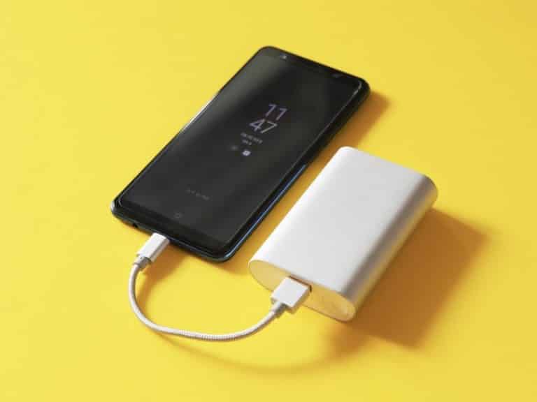 Best Portable Chargers for Mobile Poker Players
